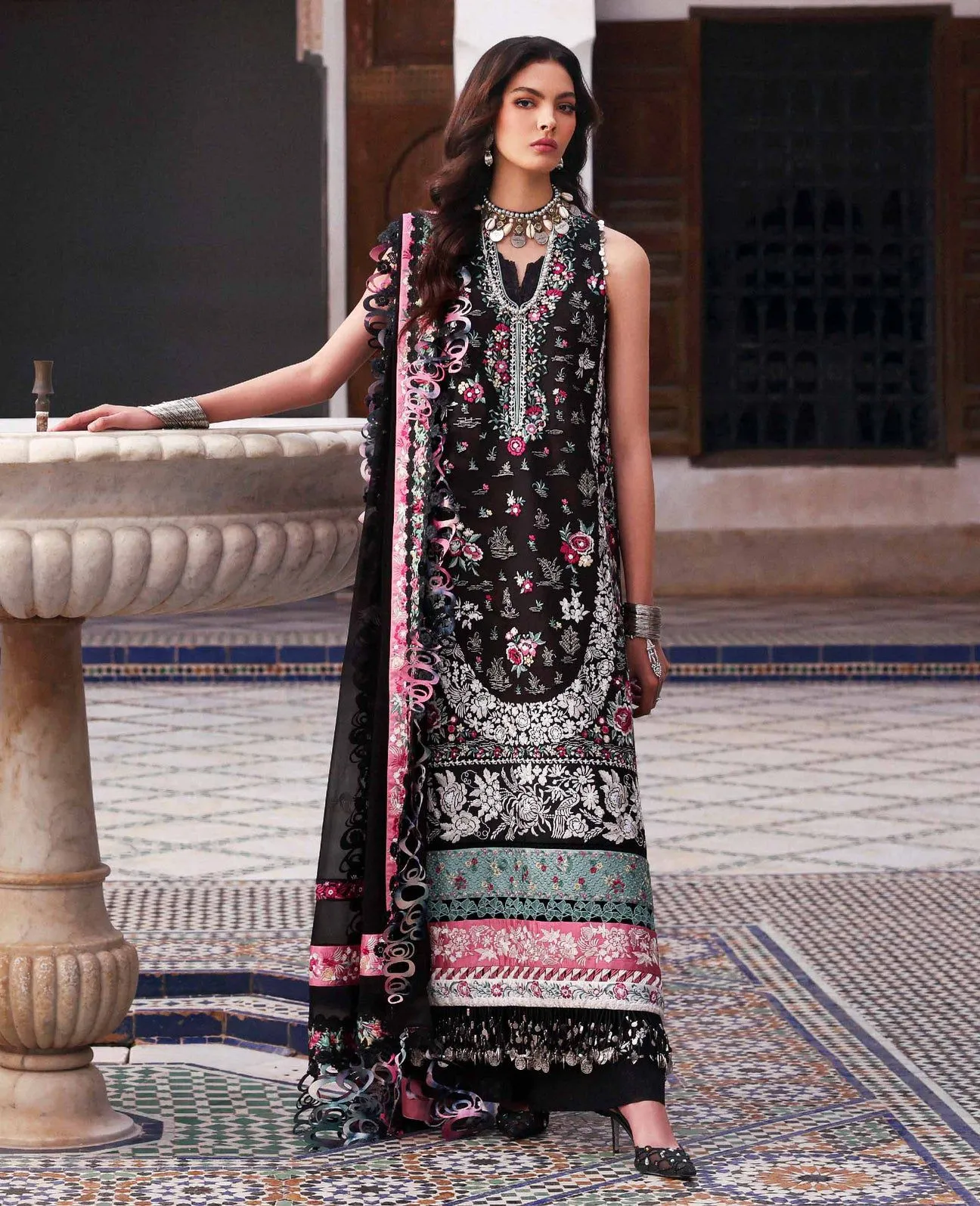 REPUBLIC Women’s Wear Reine 26