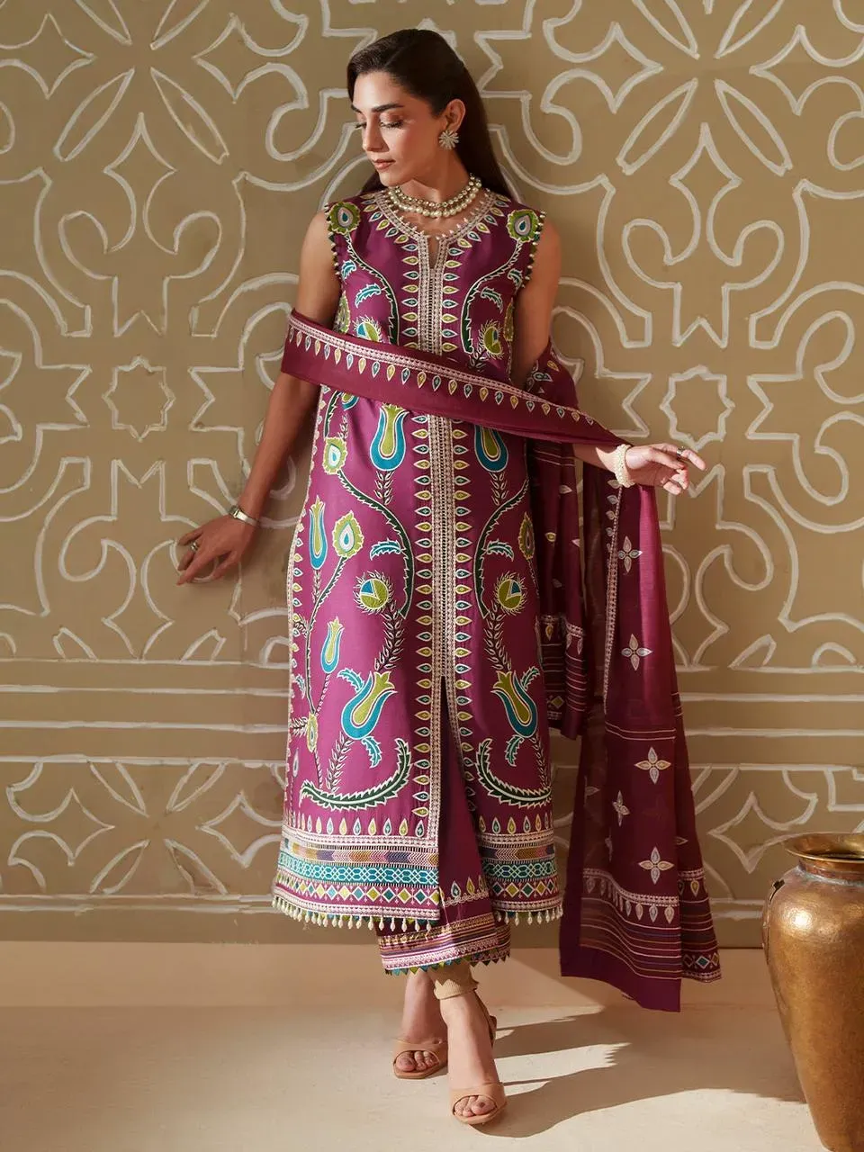BIN ILYAS Mashriq La-Donna stitched