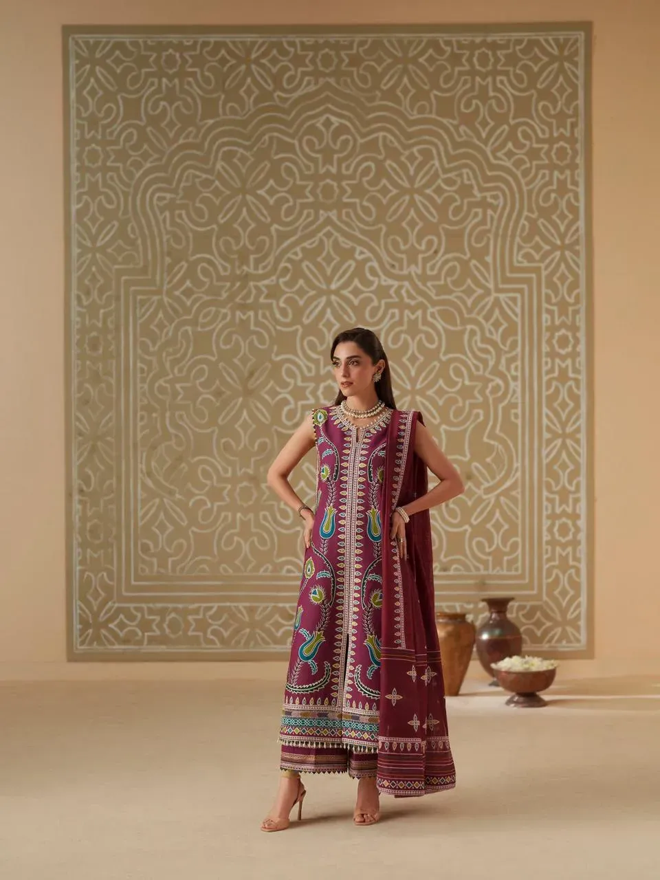 BIN ILYAS Mashriq La-Donna stitched