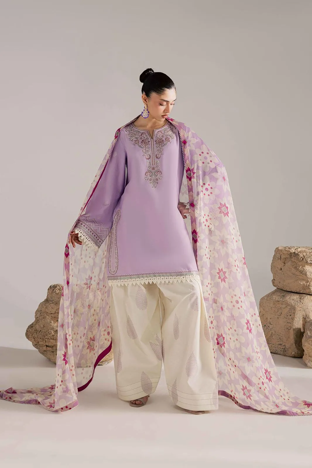 VANYA RTW
