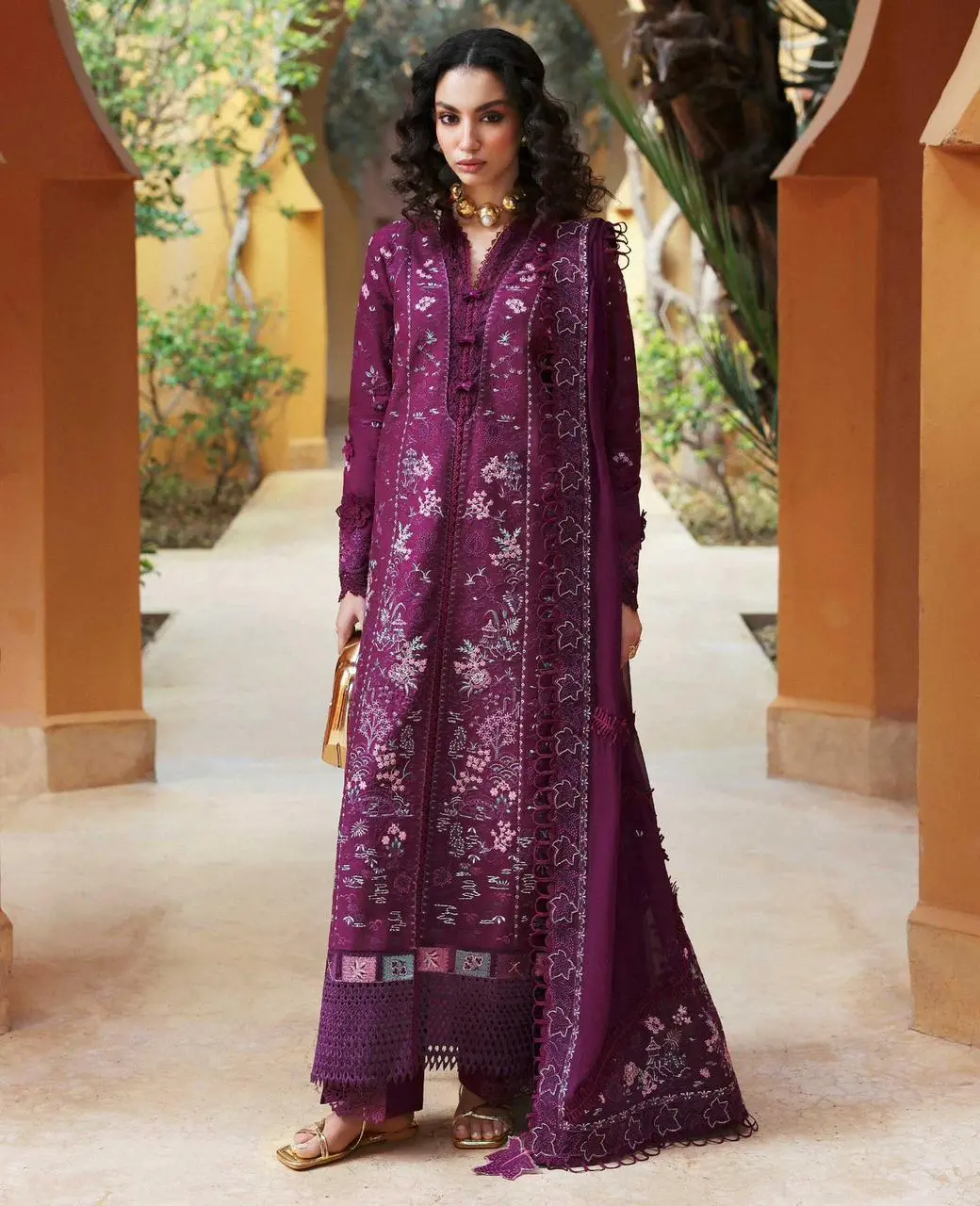 REPUBLIC WOMENSWEAR Embroidery Pret