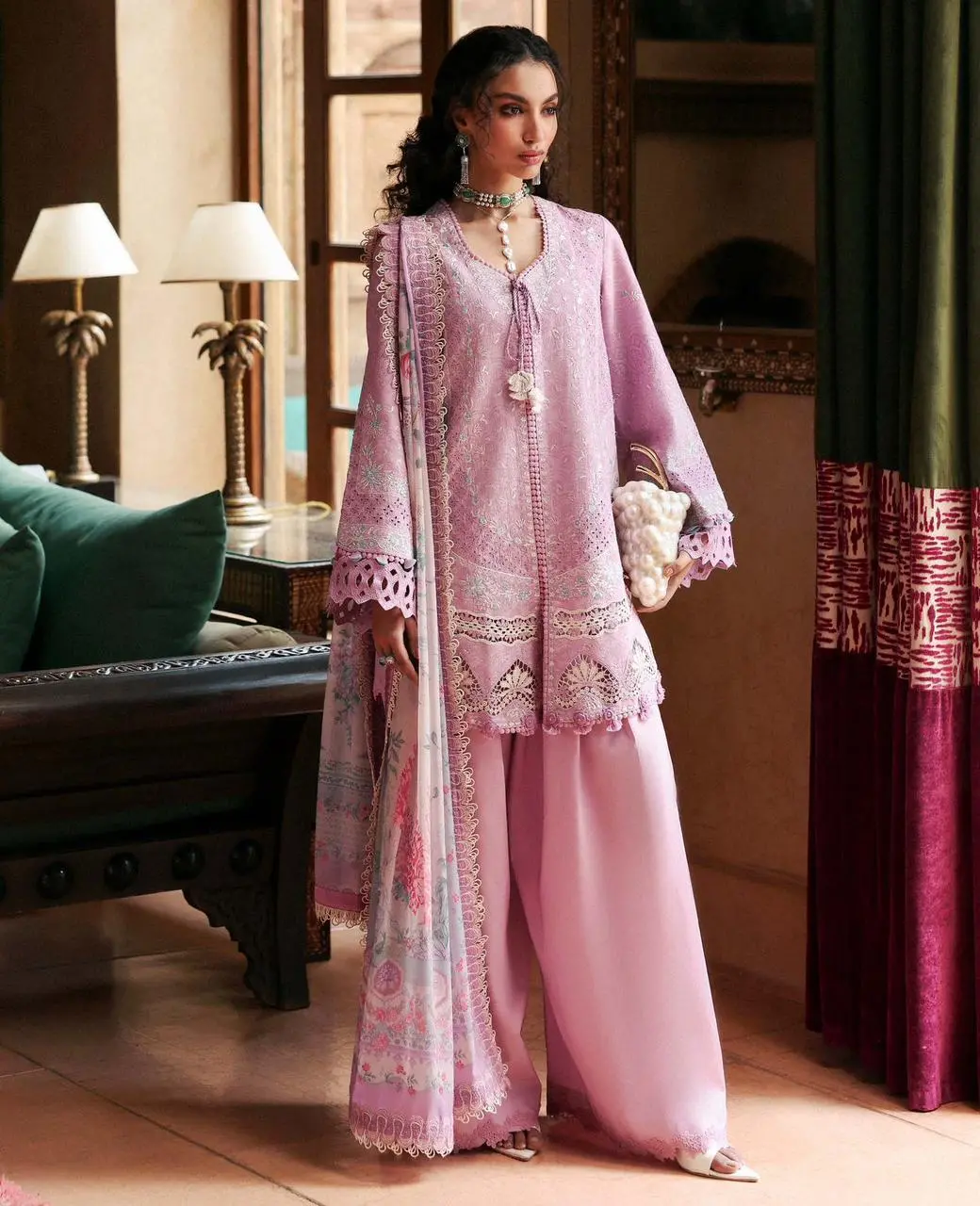 REPUBLIC WOMENSWEAR Embroidery Pret