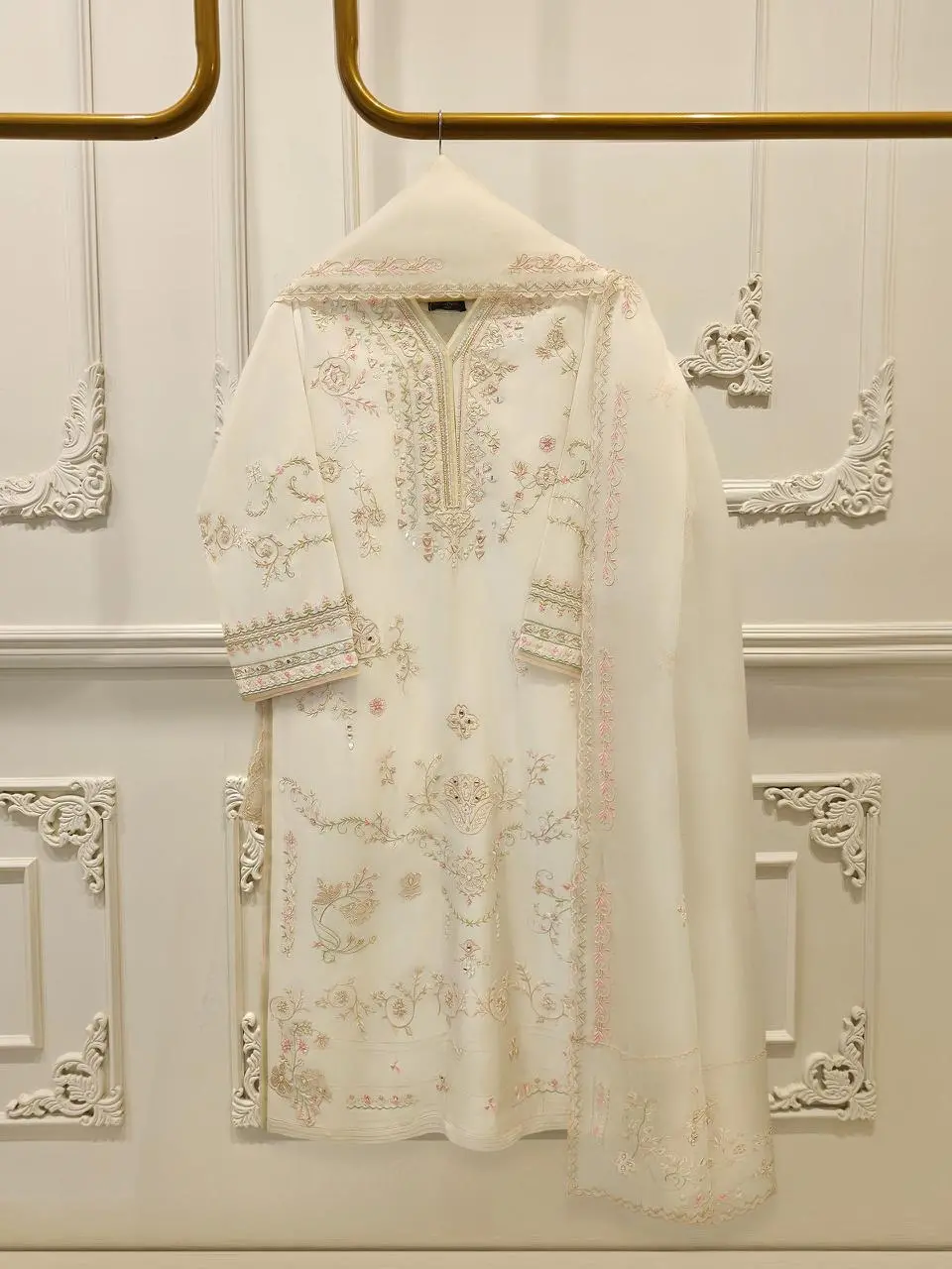 AGHA NOOR RTW