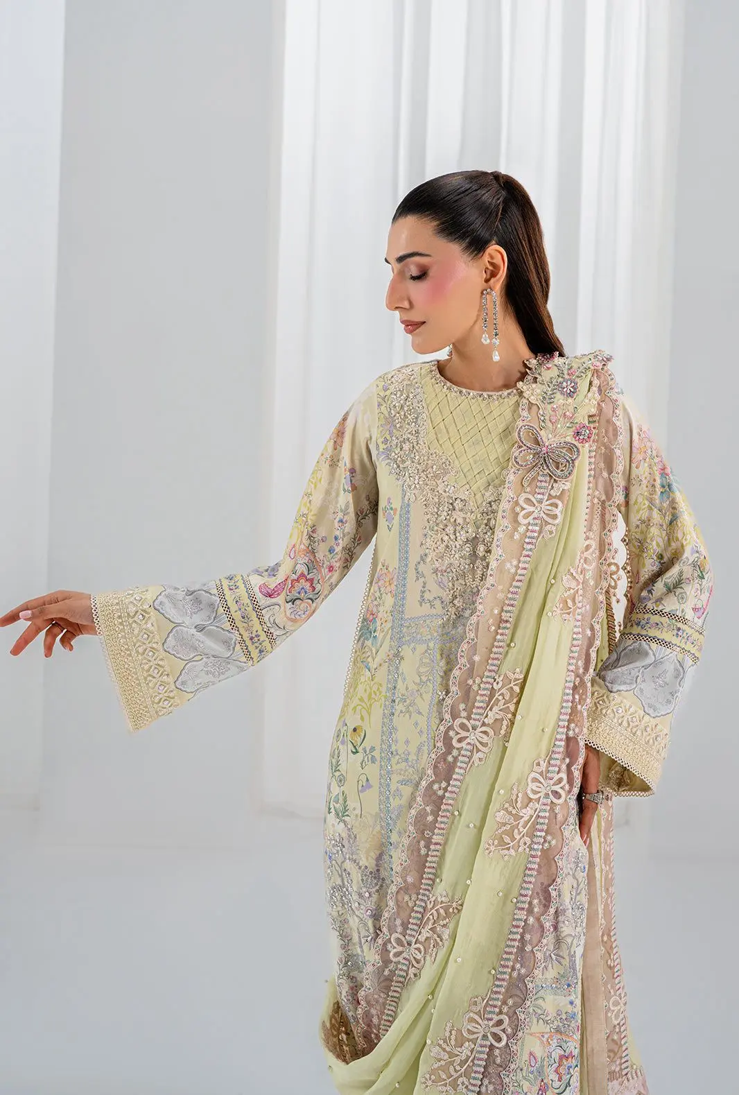 AJR LUXE 26 RTW