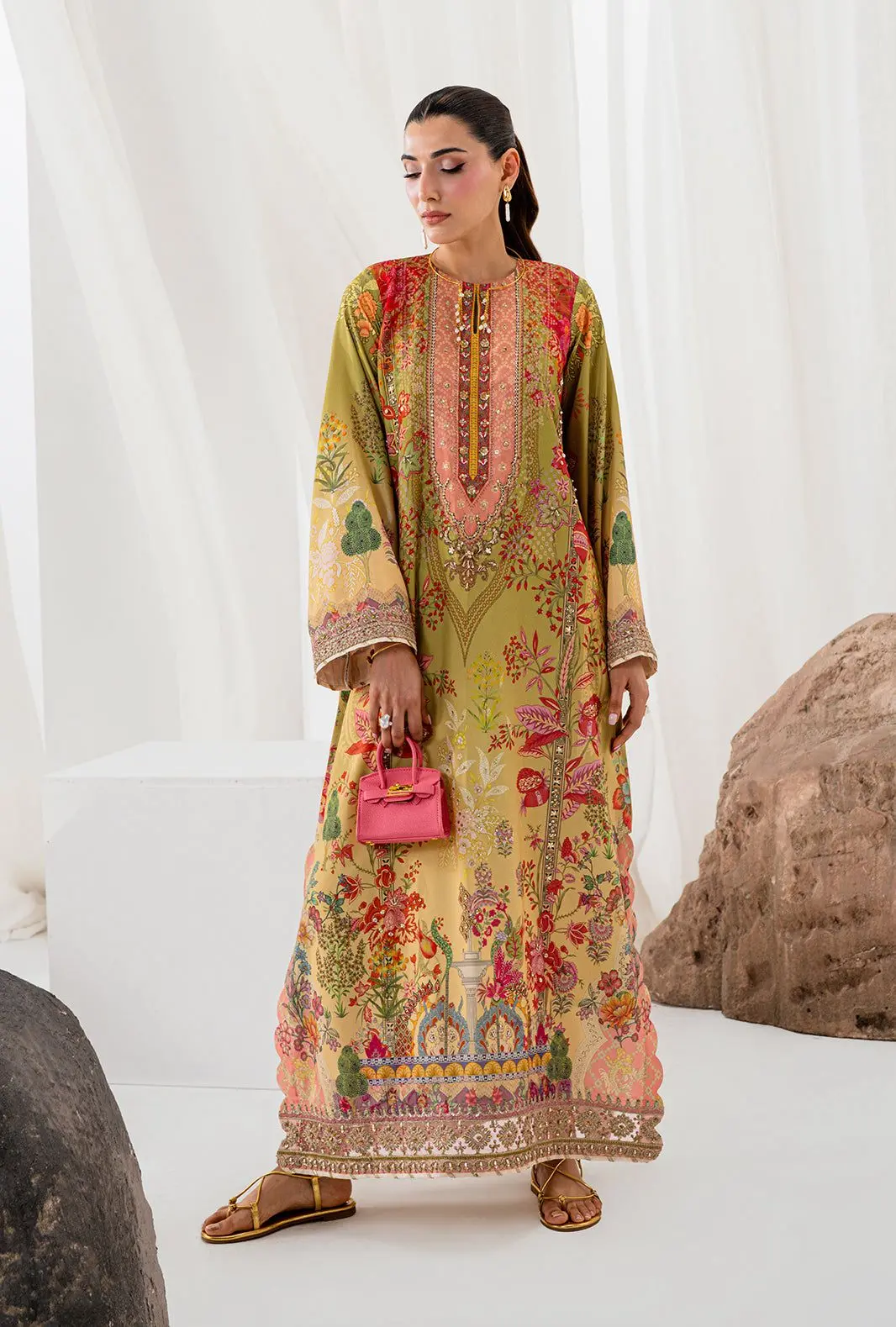 AJR LUXE 26 RTW