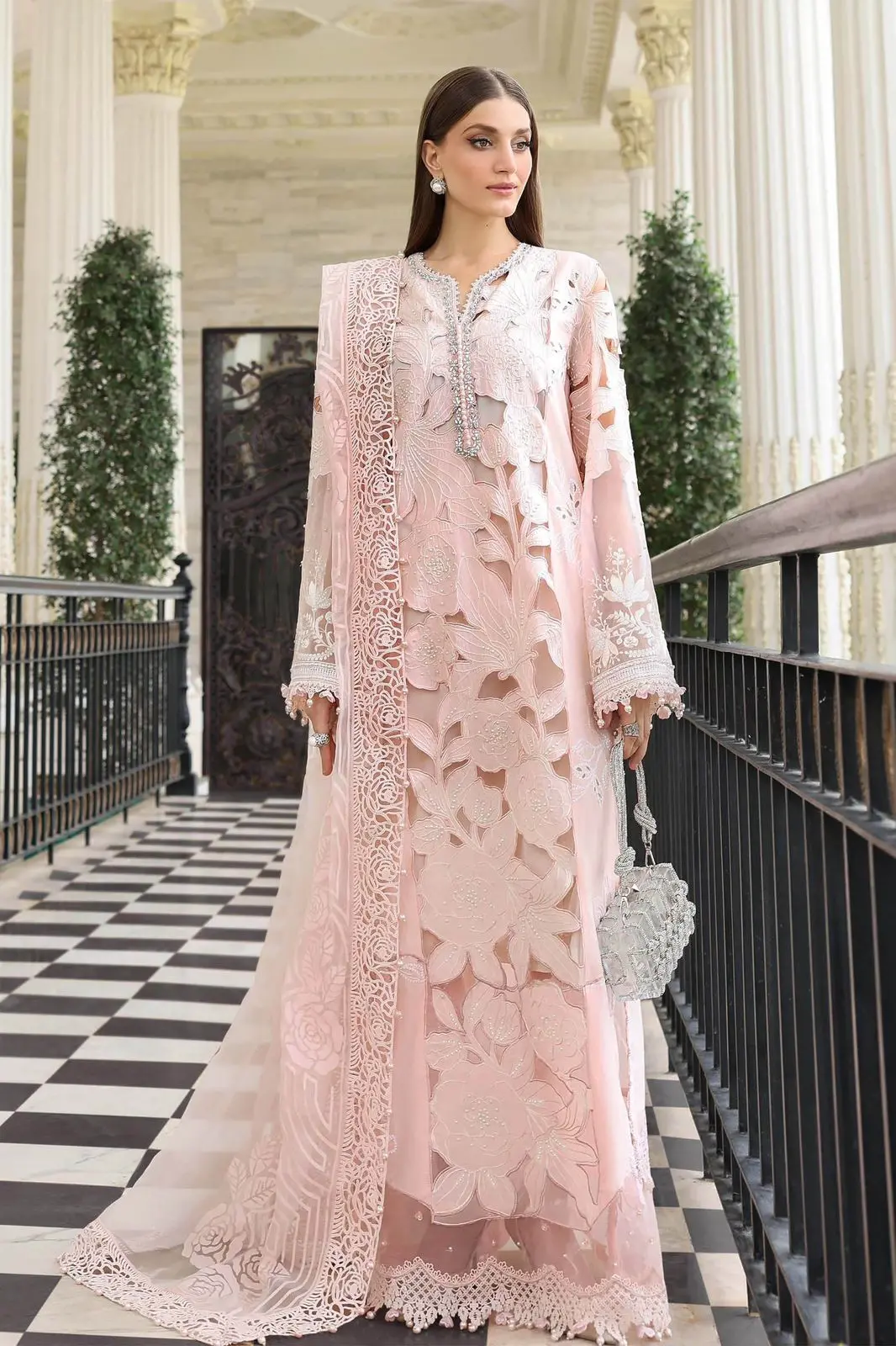MARIA B LUXURY LAWN