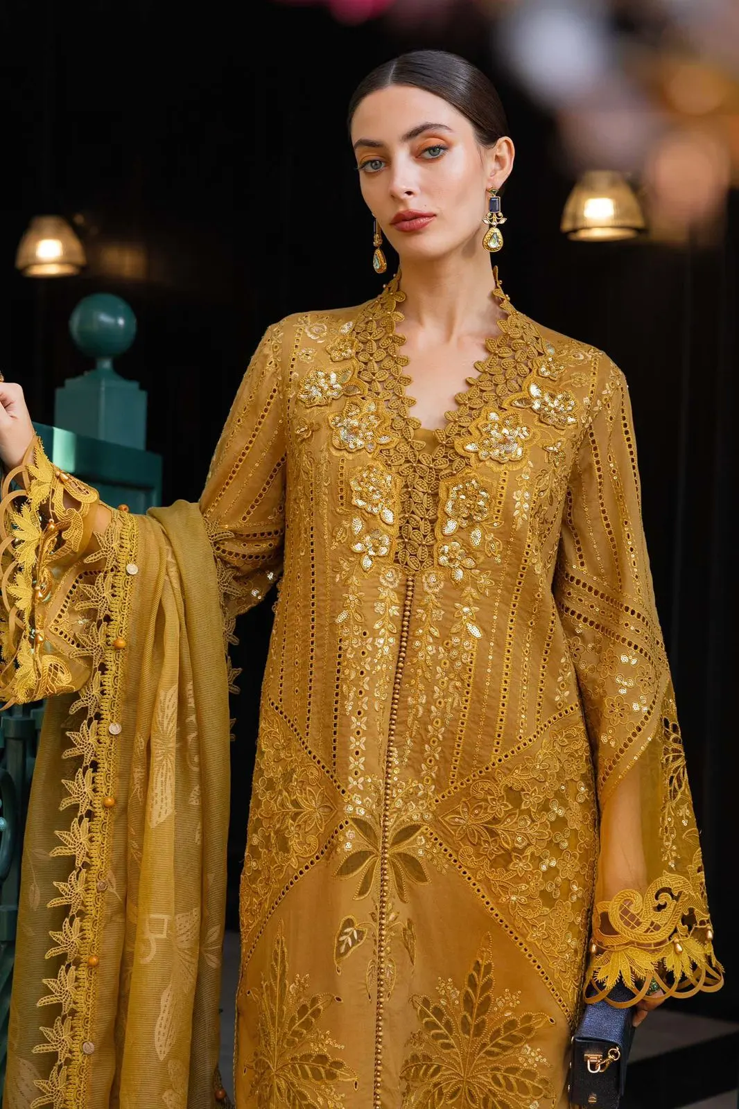 MARIA B LUXURY LAWN