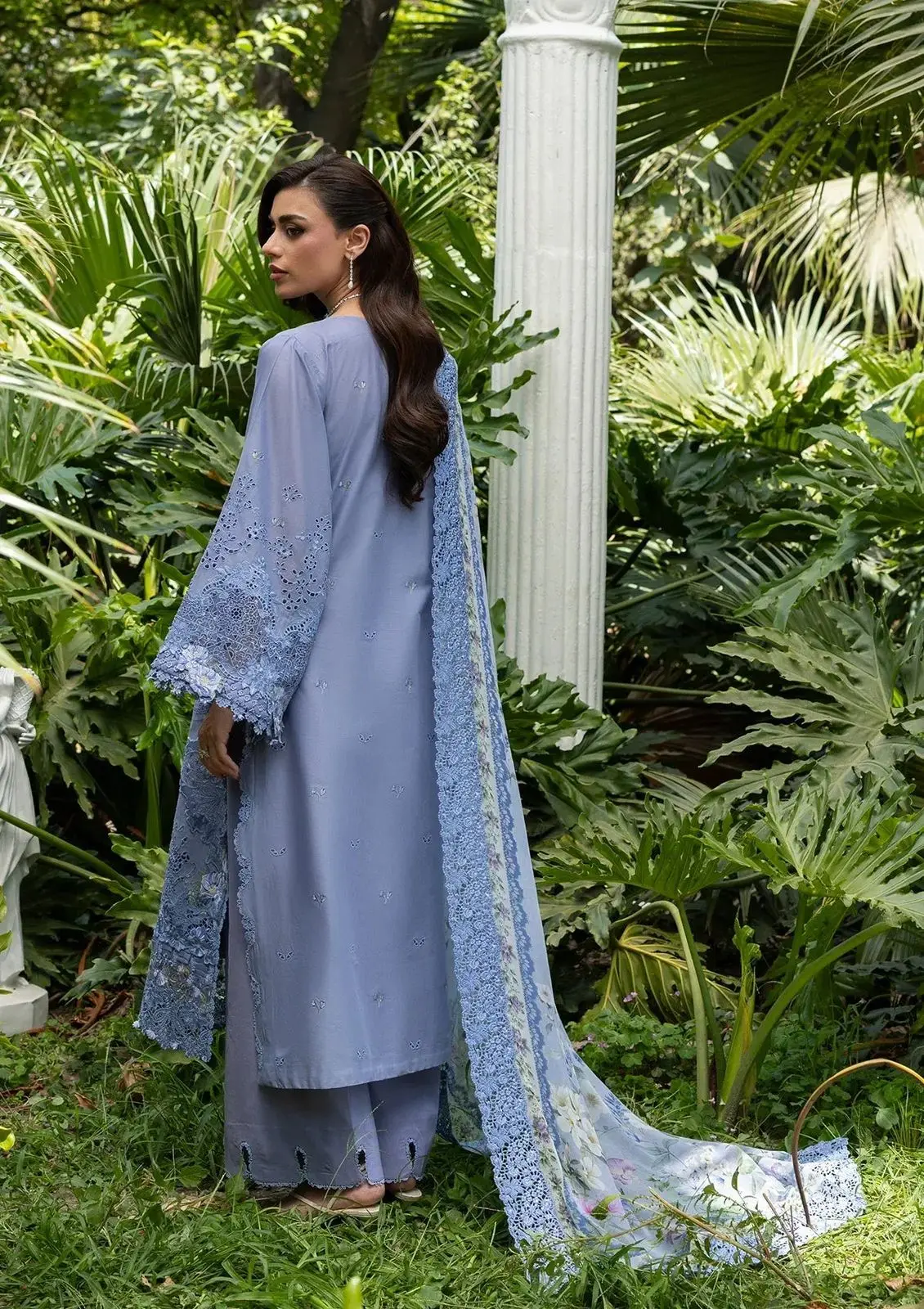 ELAF Luxury lawn