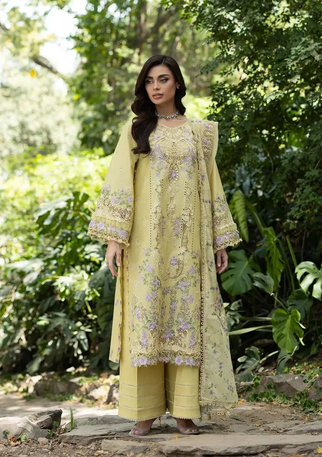 ELAF Luxury lawn