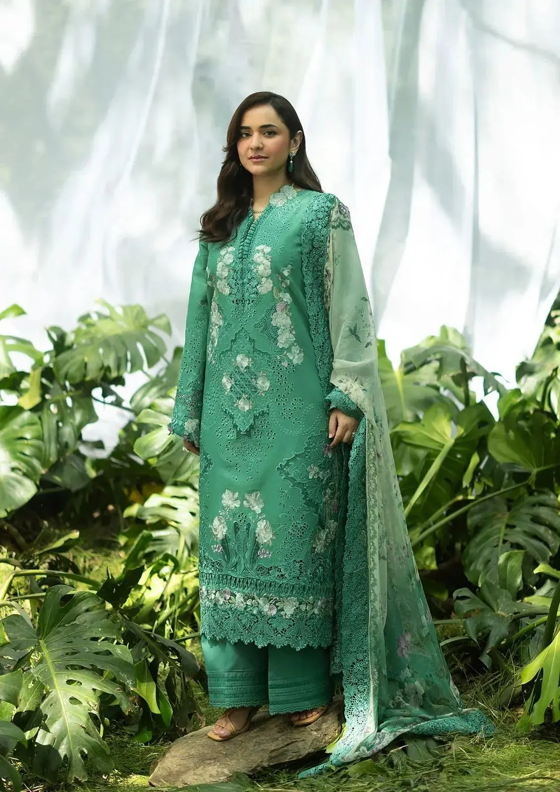 ELAF Luxury lawn