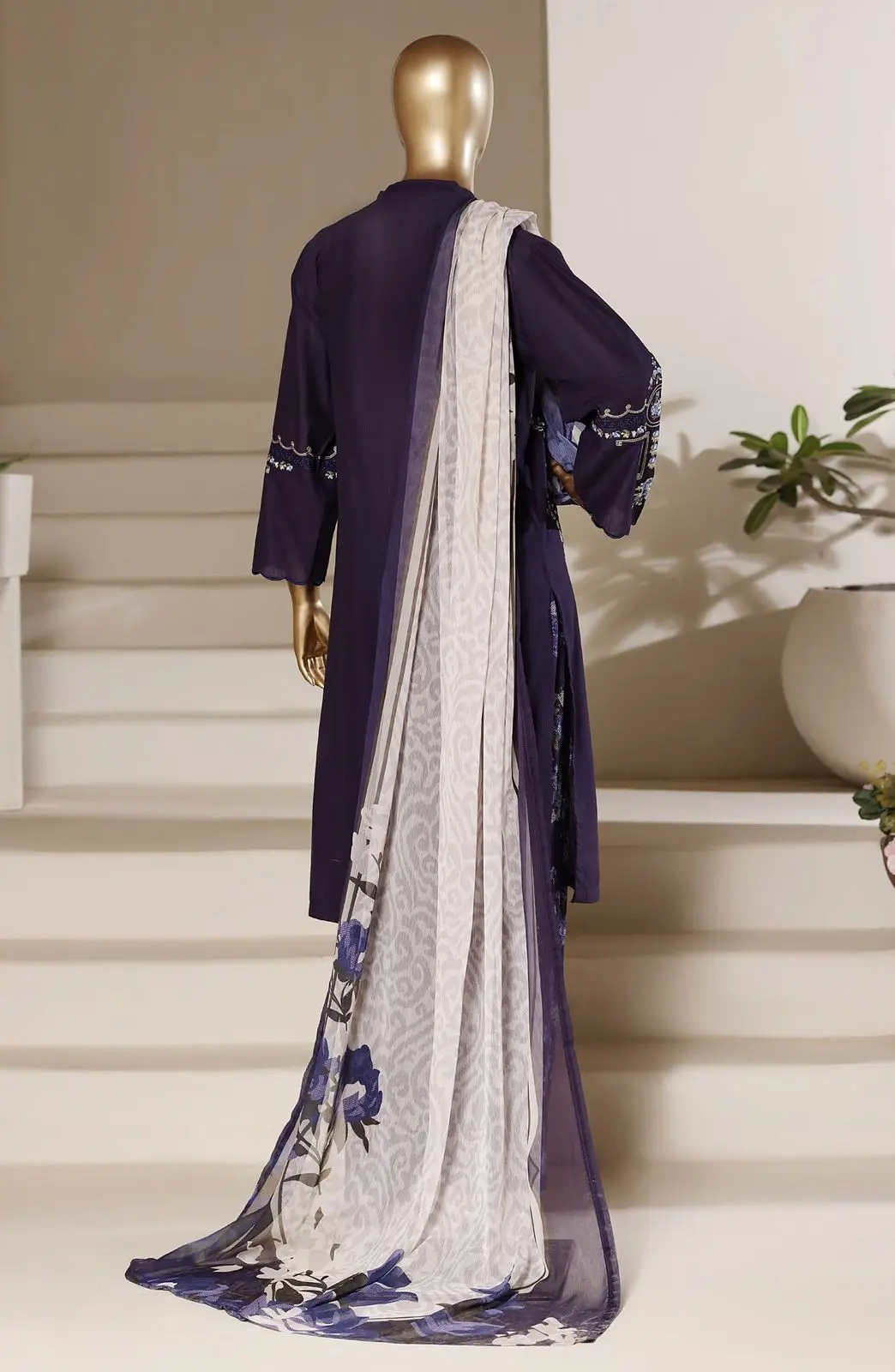 SADABAHAR Eclair Embroidery