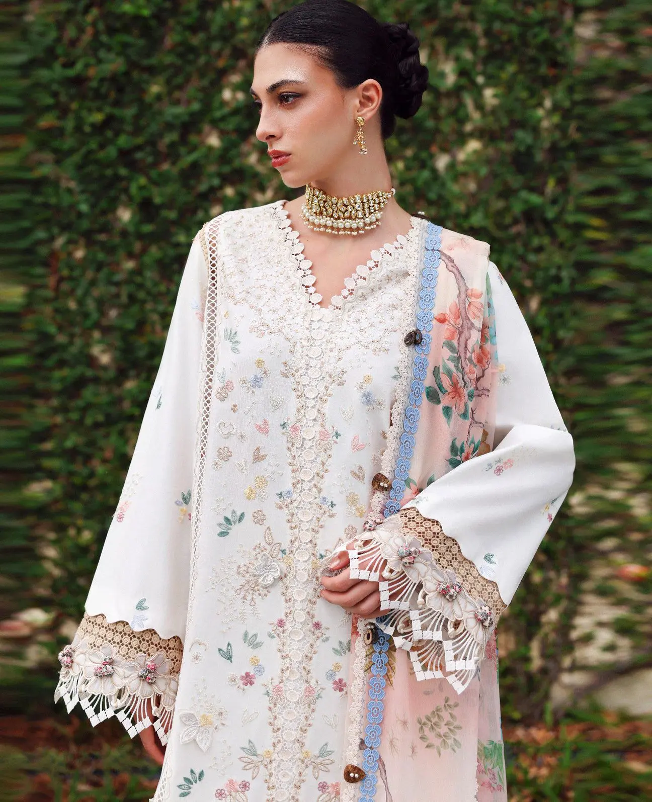 REPUBLIC WOMENSWEAR LAWN 26