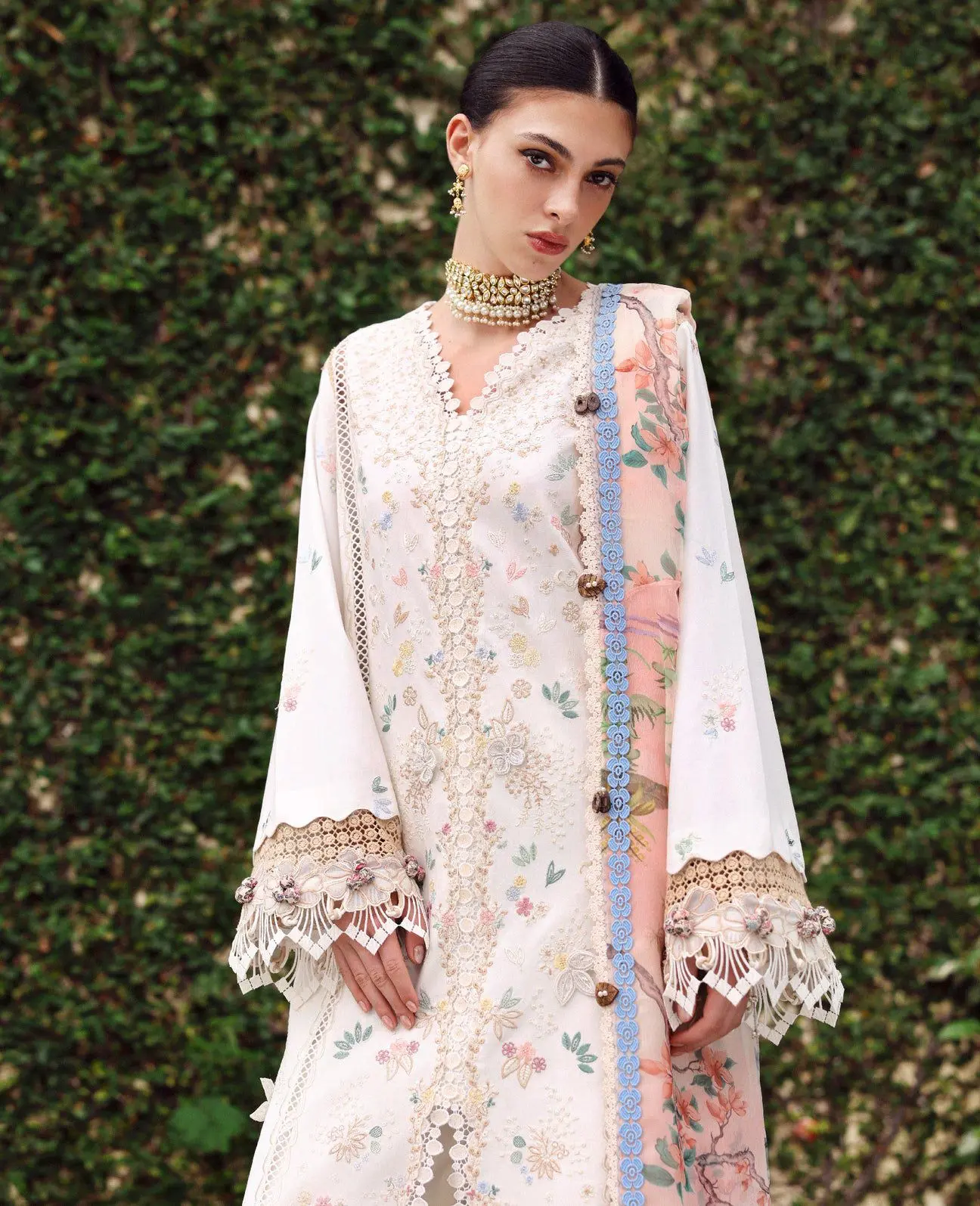 REPUBLIC WOMENSWEAR LAWN 26