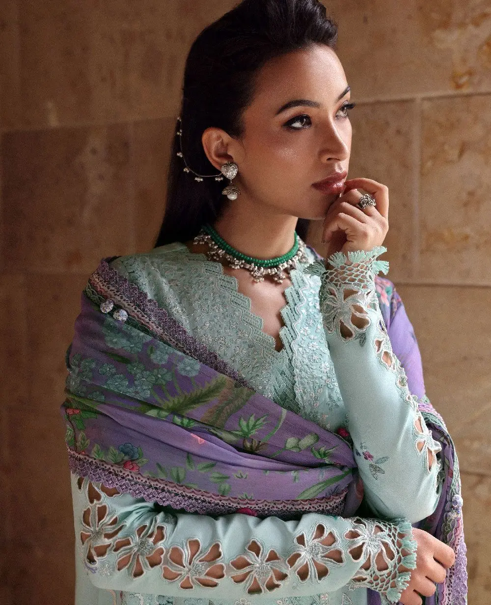 REPUBLIC WOMENSWEAR LAWN 26