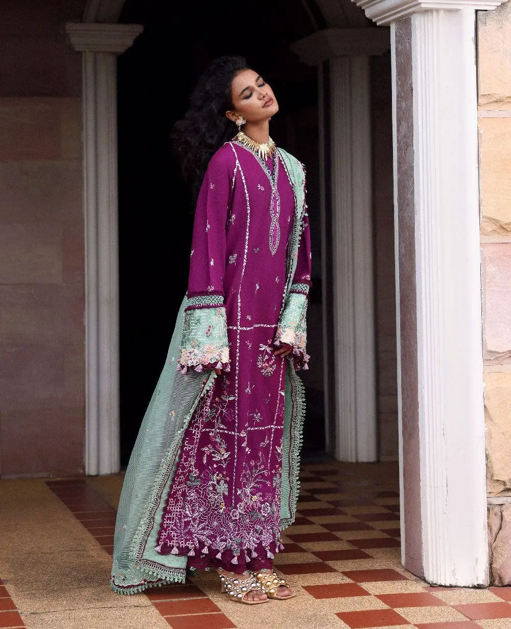 REPUBLIC WOMENSWEAR LAWN 26