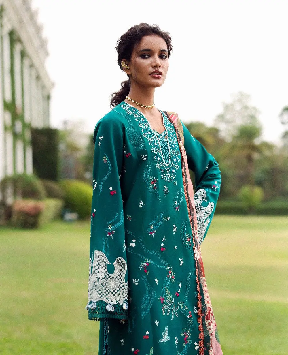 REPUBLIC WOMENSWEAR LAWN 26