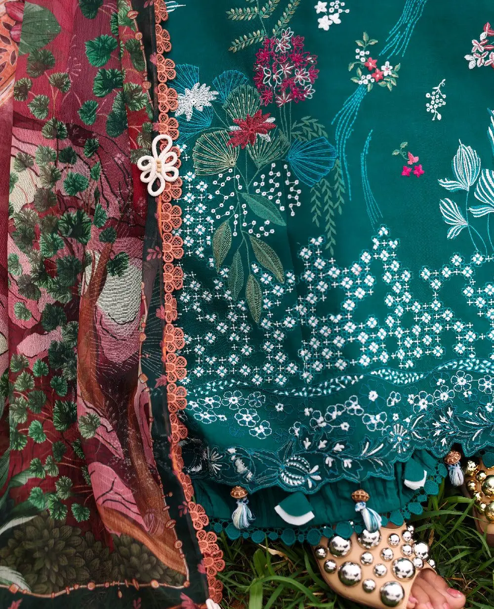 REPUBLIC WOMENSWEAR LAWN 26