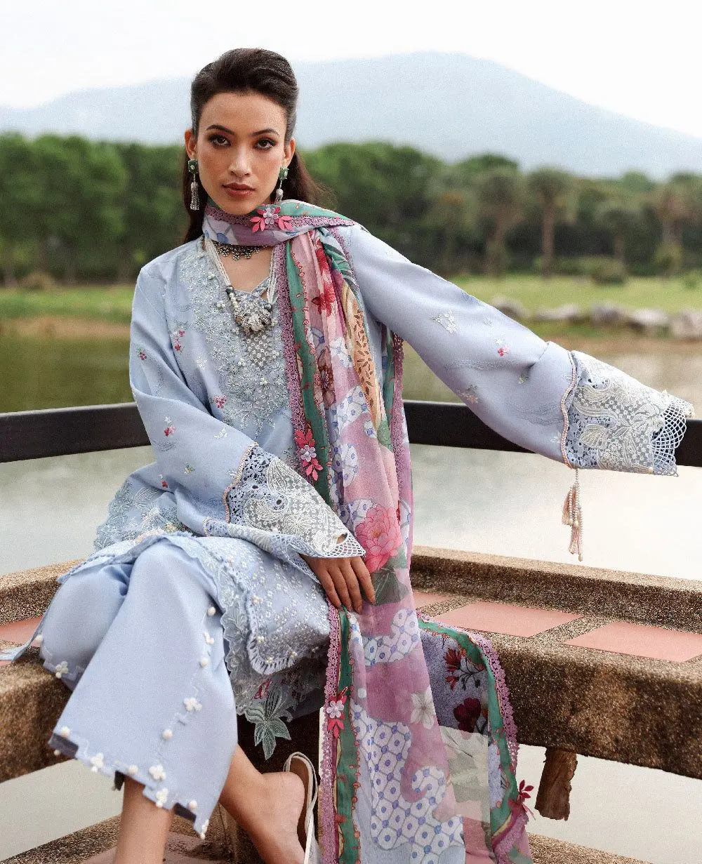 REPUBLIC WOMENSWEAR LAWN 26