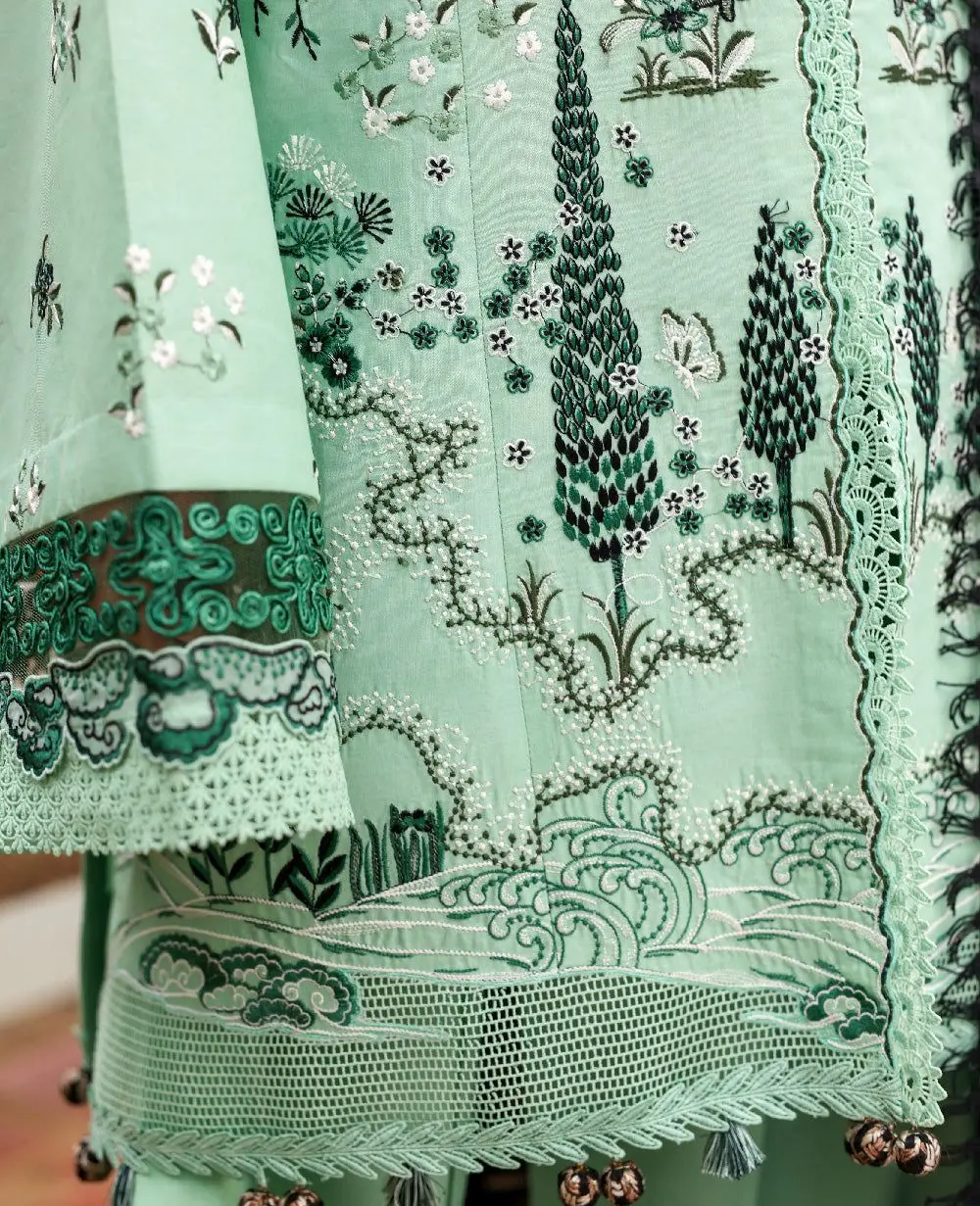 REPUBLIC WOMENSWEAR LAWN 26