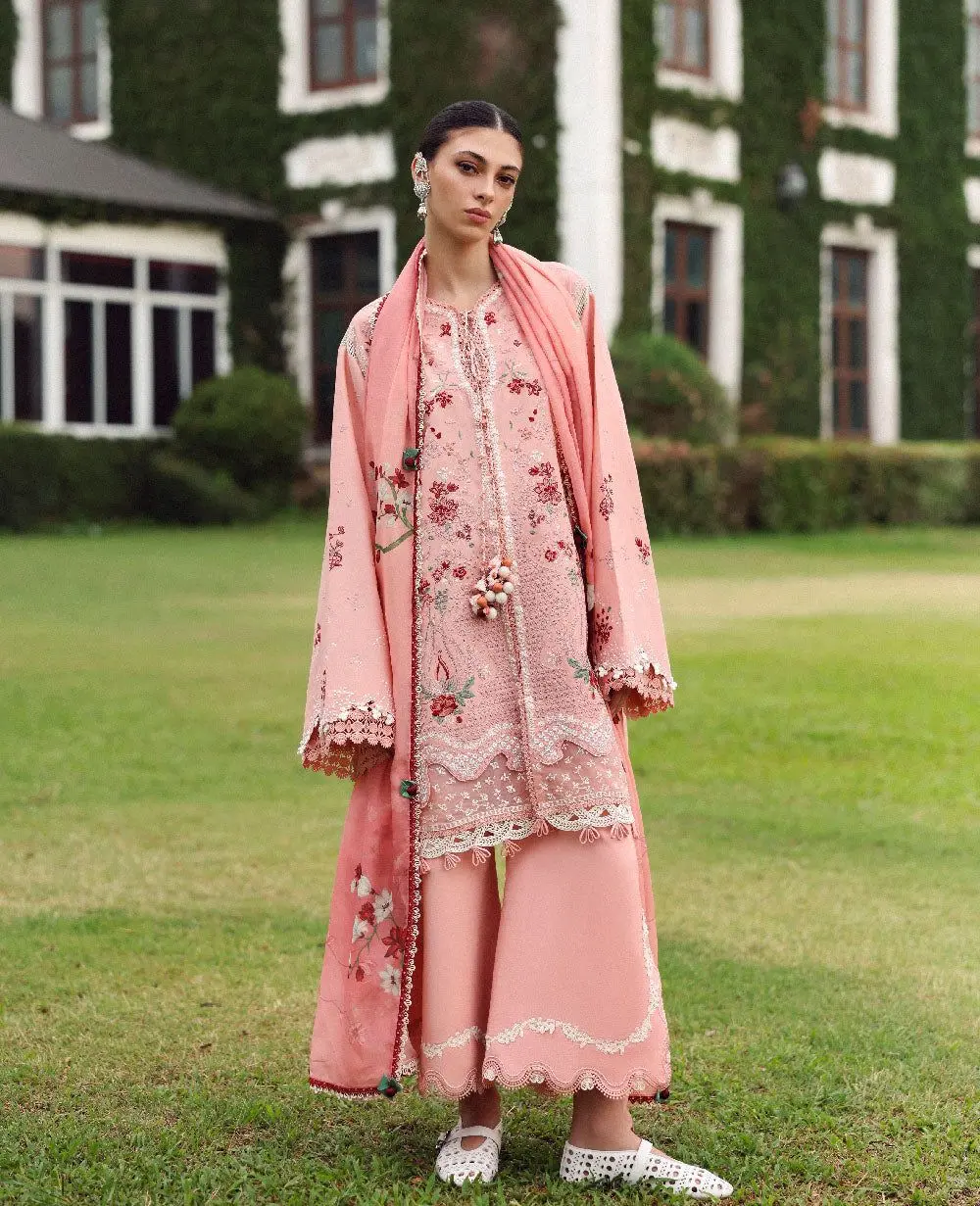 REPUBLIC WOMENSWEAR LAWN 26