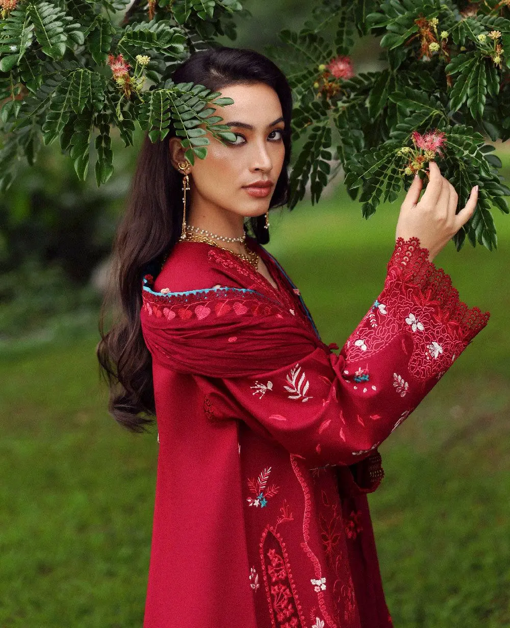 REPUBLIC WOMENSWEAR LAWN 26