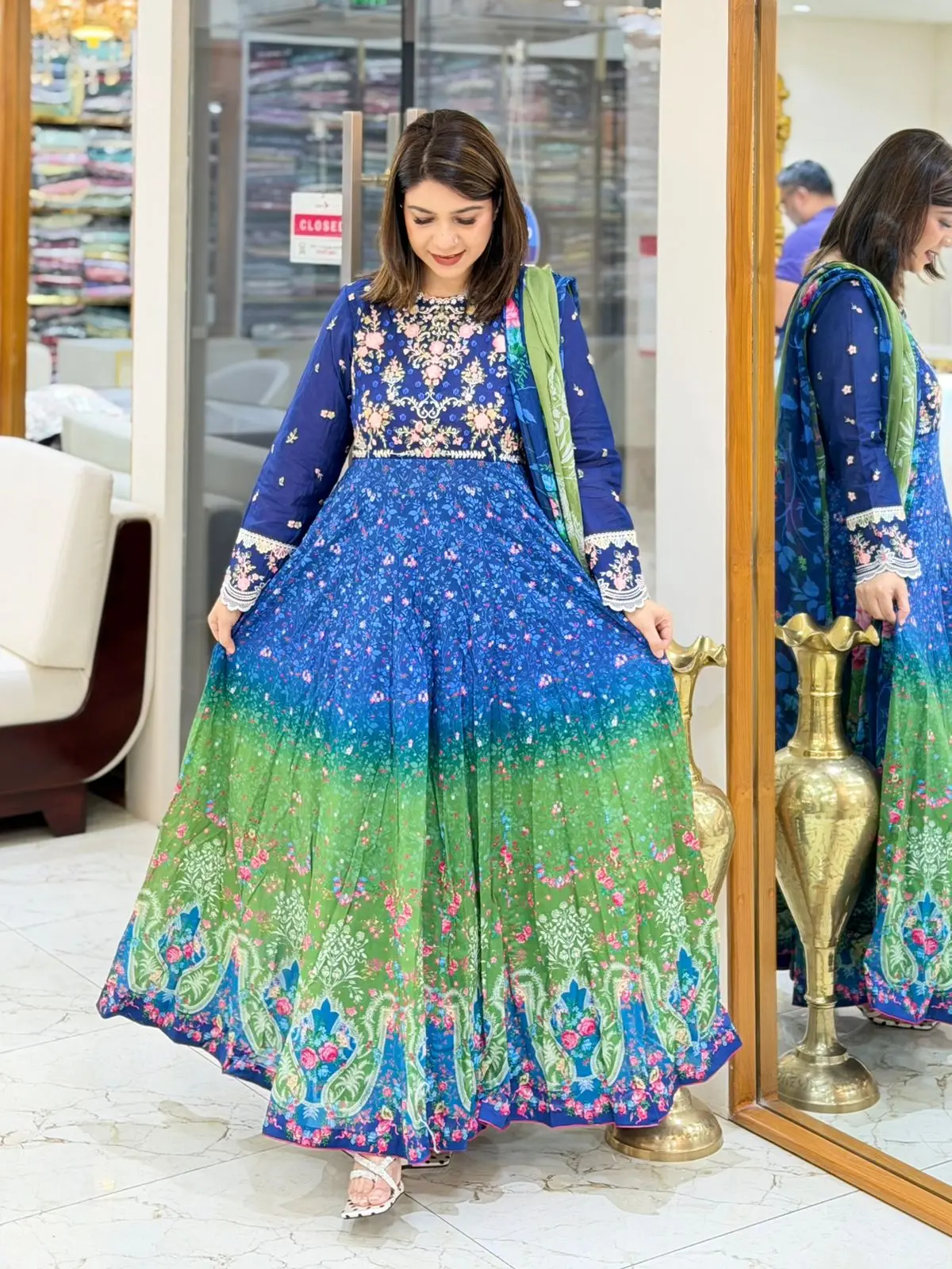 BIN ILYAS (LA-DONNA STITCHED)