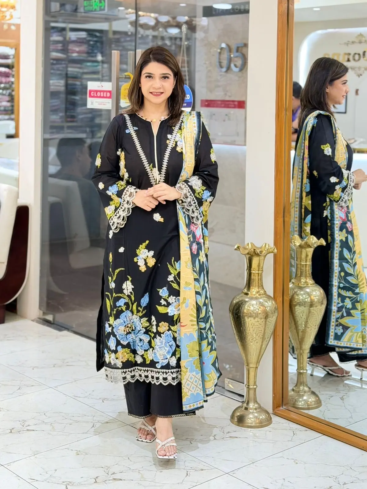 BIN ILYAS (LA-DONNA STITCHED)