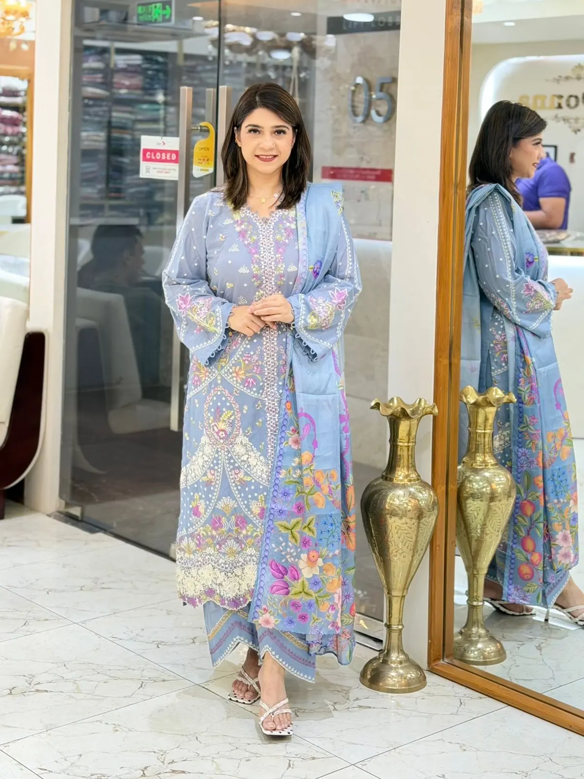BIN ILYAS (LA-DONNA STITCHED)
