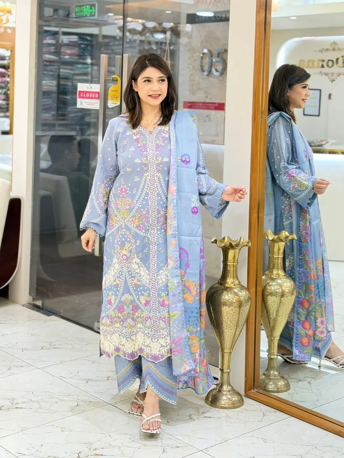 BIN ILYAS (LA-DONNA STITCHED)