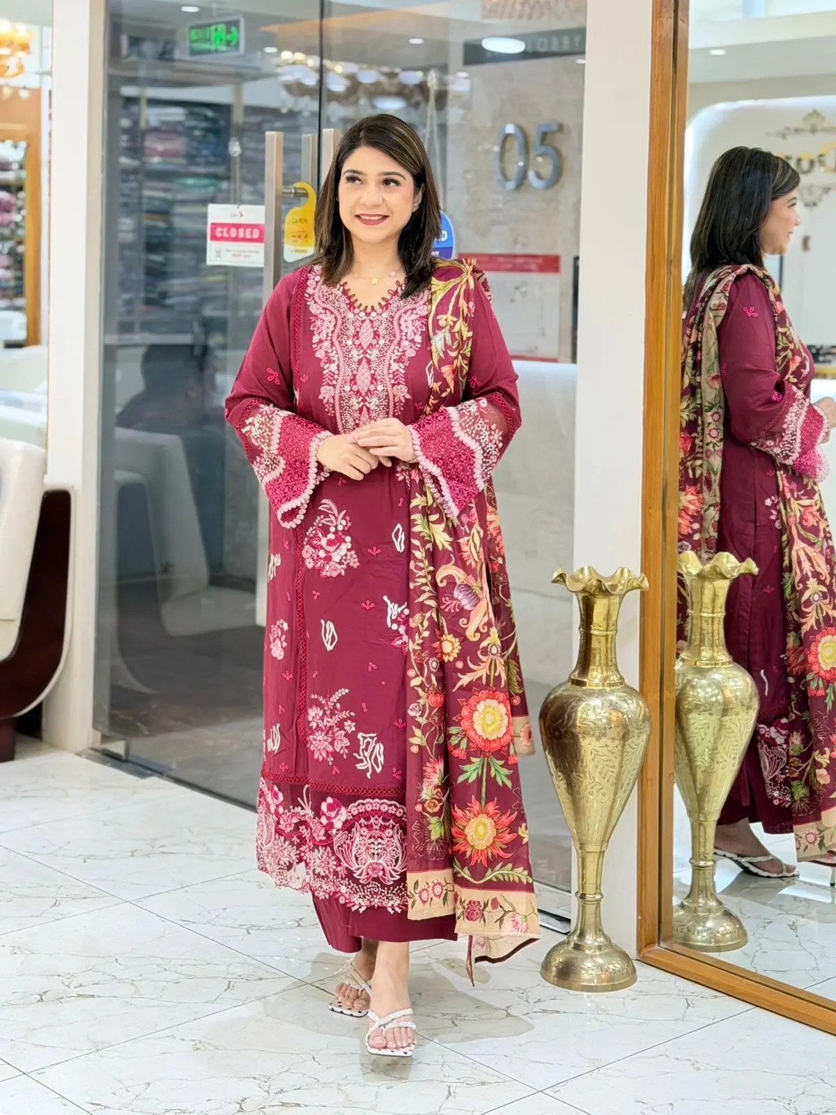 BIN ILYAS (LA-DONNA STITCHED)