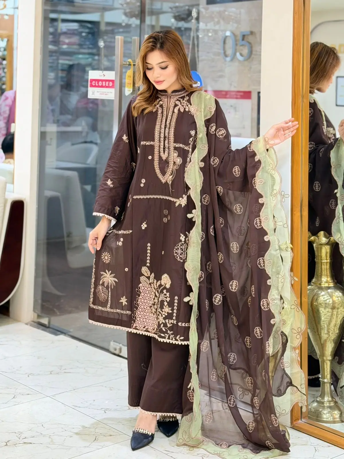 QALAMKAR QLINE(LA-DONNA STITCHED)