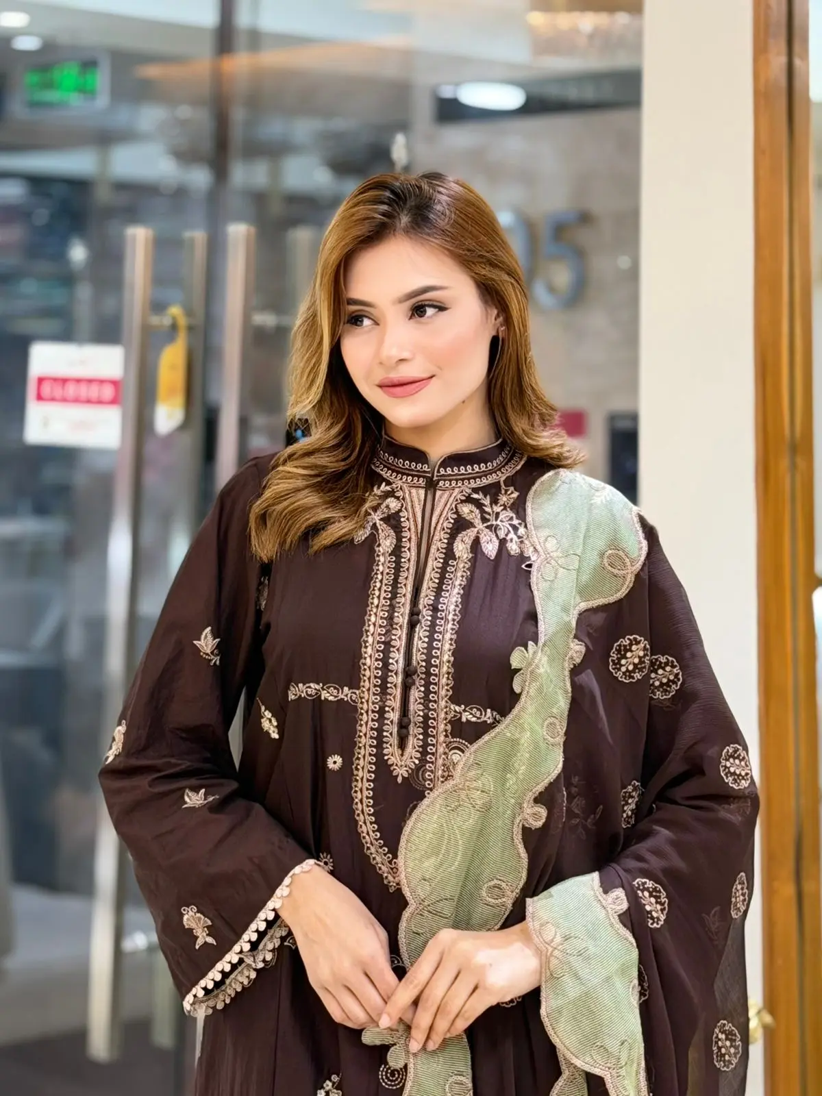 QALAMKAR QLINE(LA-DONNA STITCHED)