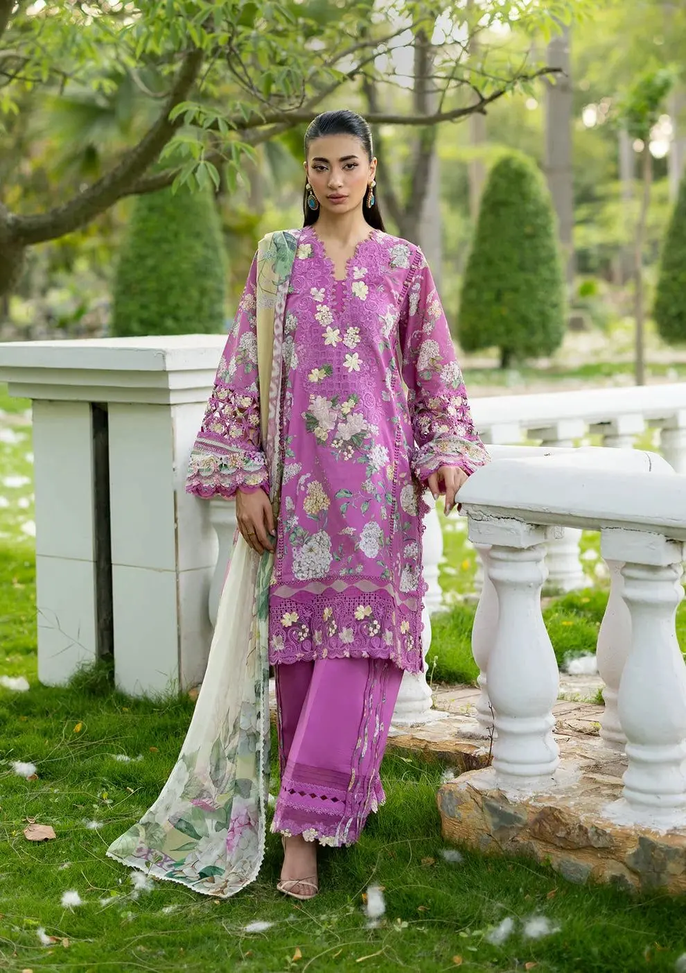 ELAF SIGNATURE  EMBROIDERY