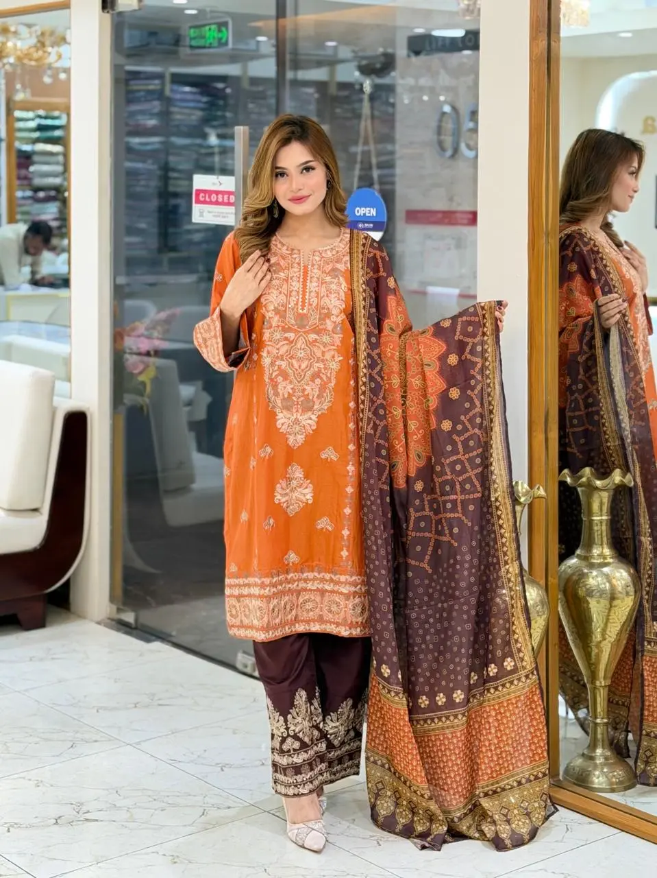BIN ILYAS (LA-DONNA STITCHED)