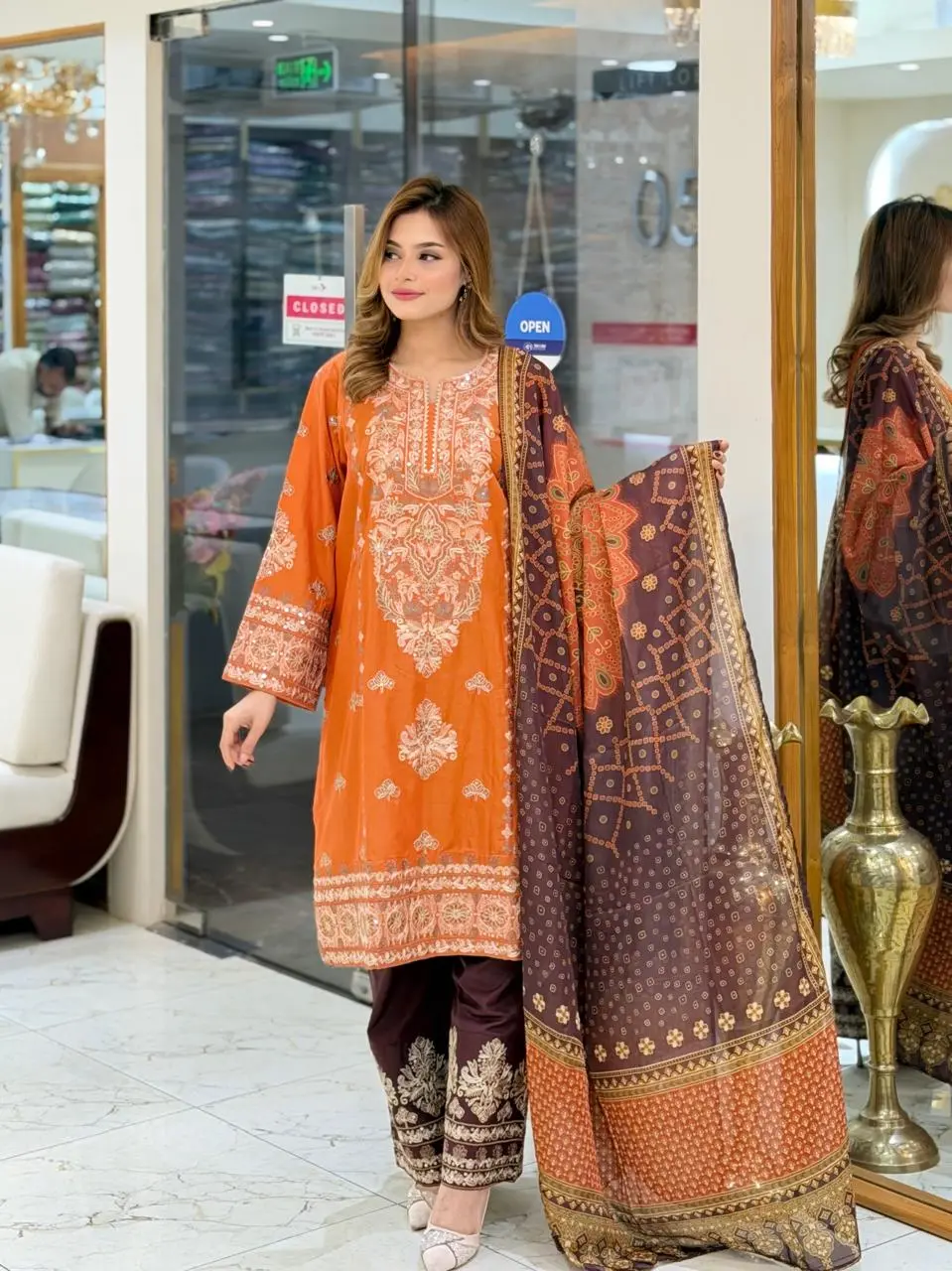 BIN ILYAS (LA-DONNA STITCHED)