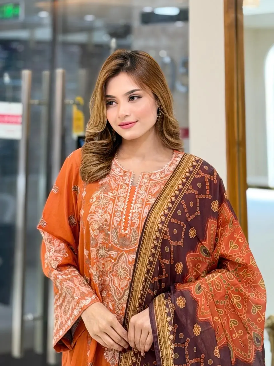 BIN ILYAS (LA-DONNA STITCHED)