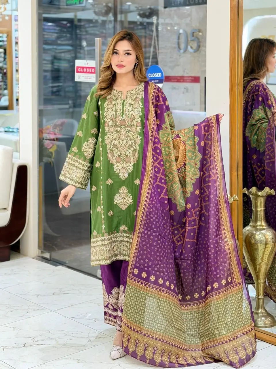 BIN ILYAS (LA-DONNA STITCHED)