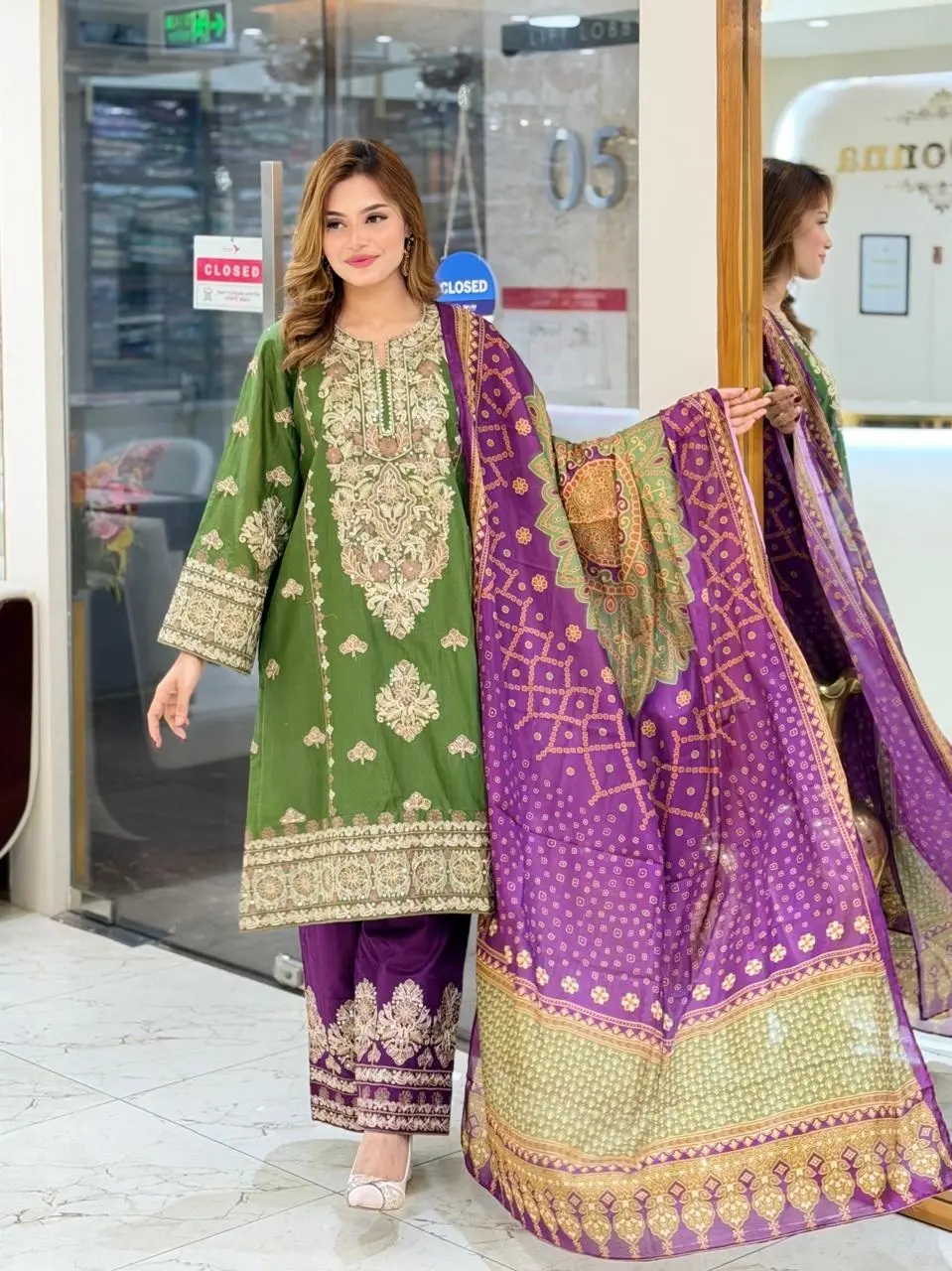 BIN ILYAS (LA-DONNA STITCHED)