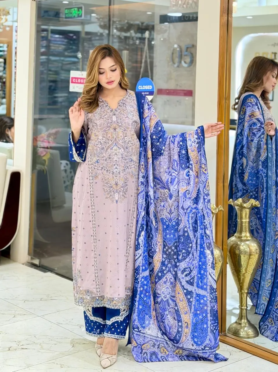 BIN ILYAS (LA-DONNA STITCHED)