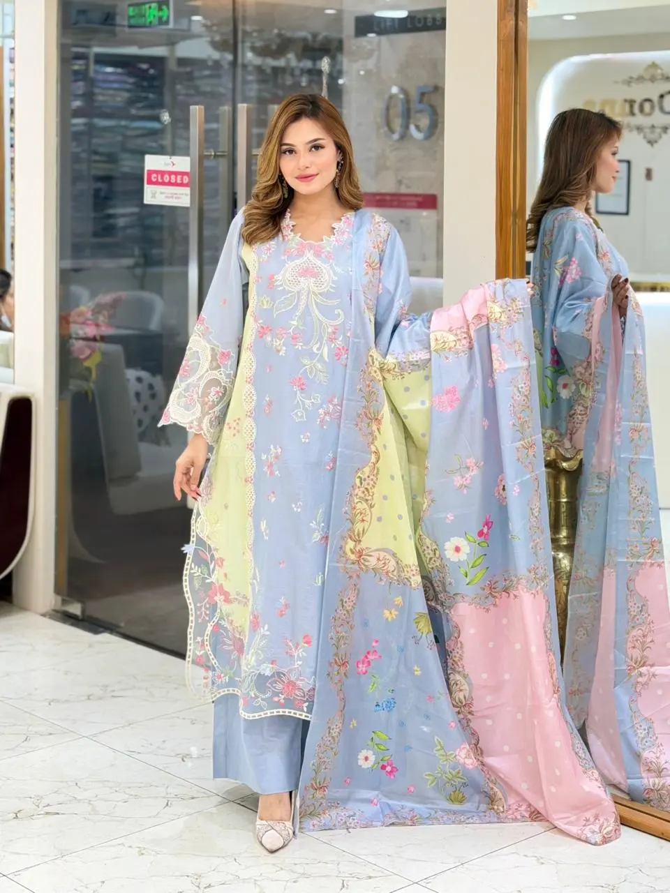 BIN ILYAS (LA-DONNA STITCHED)