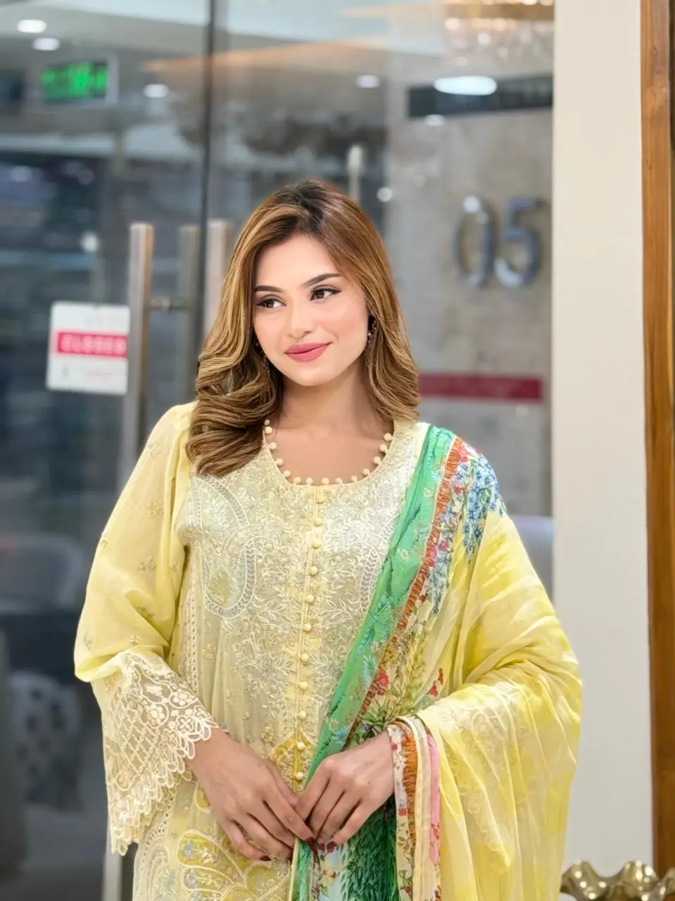 BIN ILYAS (LA-DONNA STITCHED)
