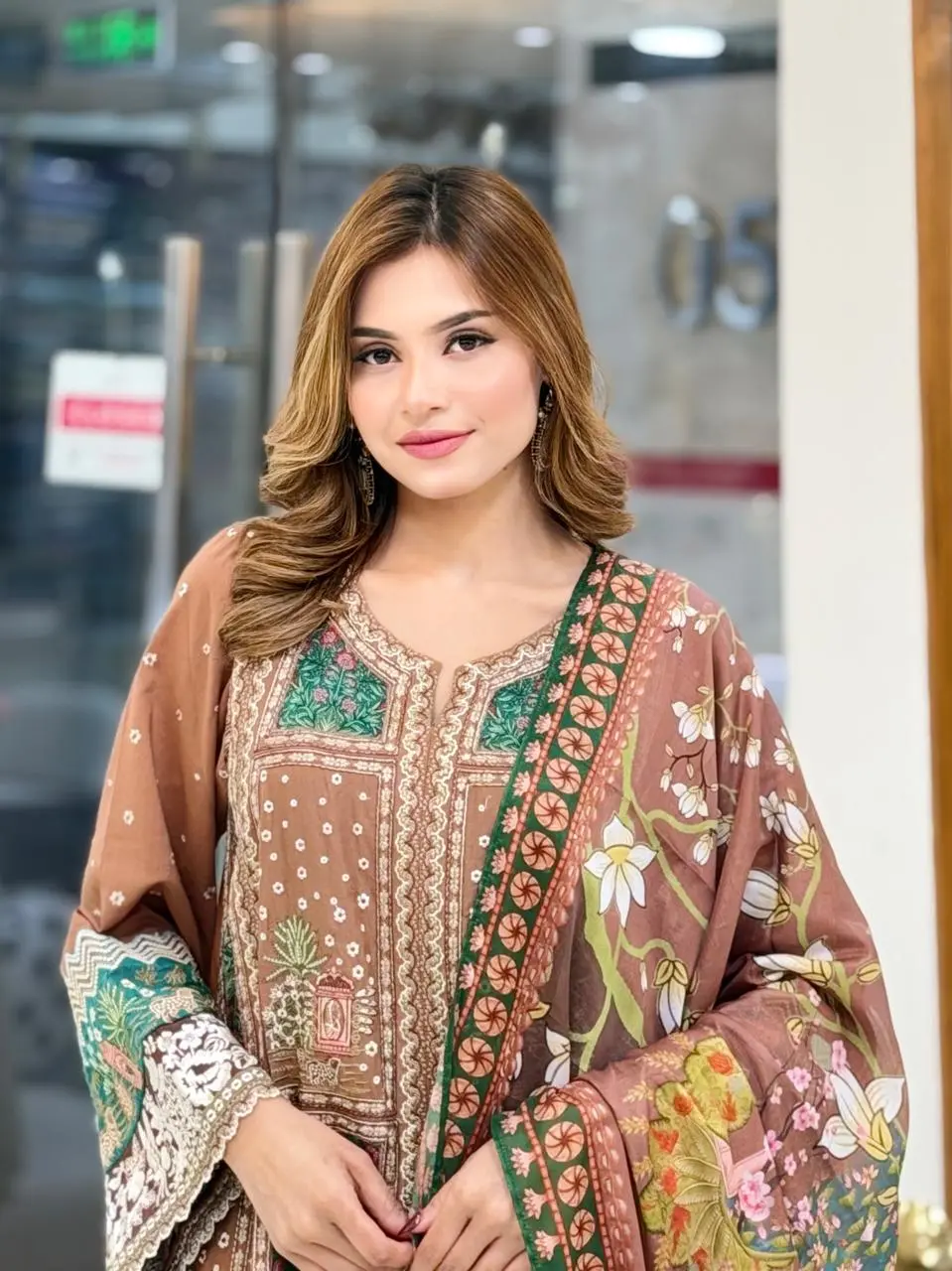 BIN ILYAS (LA-DONNA STITCHED)