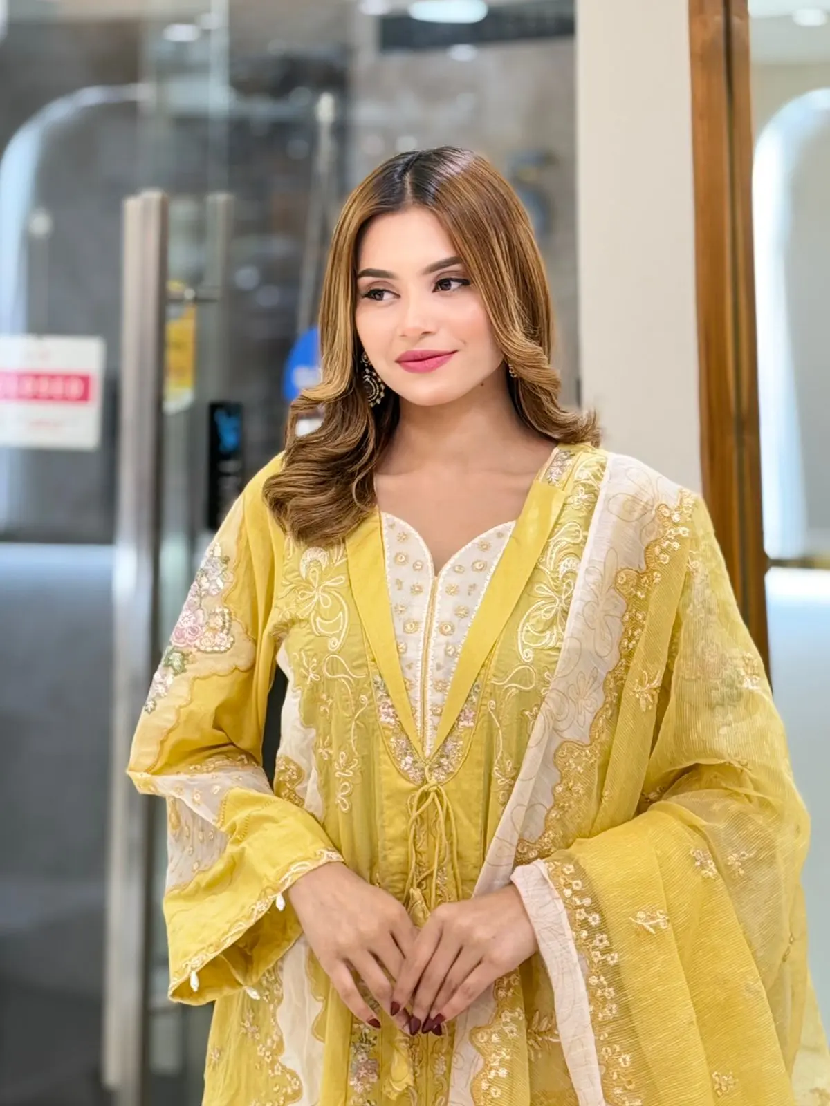 QALAMKAR (LA-DONNA STITCHED)