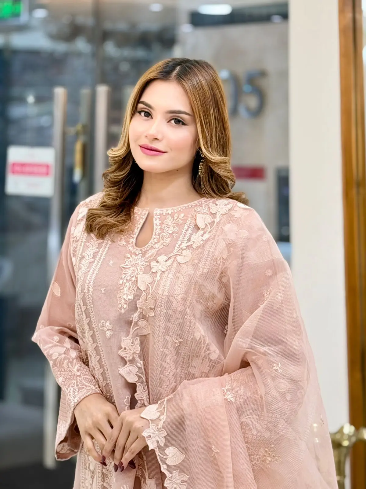 QALAMKAR (LA-DONNA STITCHED)