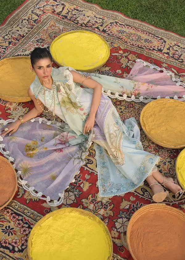 SAIRA SHAKIRA BLOOM
