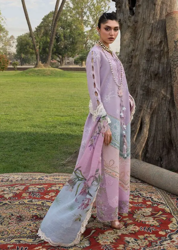 SAIRA SHAKIRA BLOOM