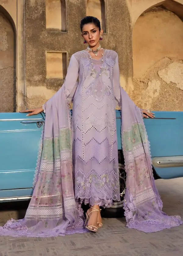 SAIRA SHAKIRA BLOOM