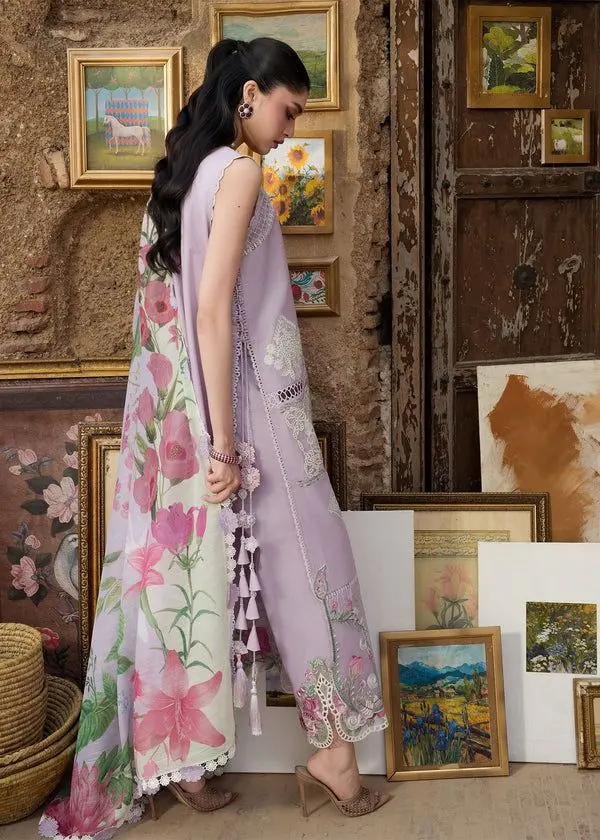 SAIRA SHAKIRA BLOOM