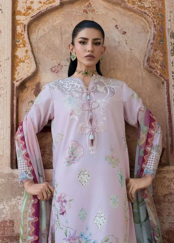 SAIRA SHAKIRA BLOOM