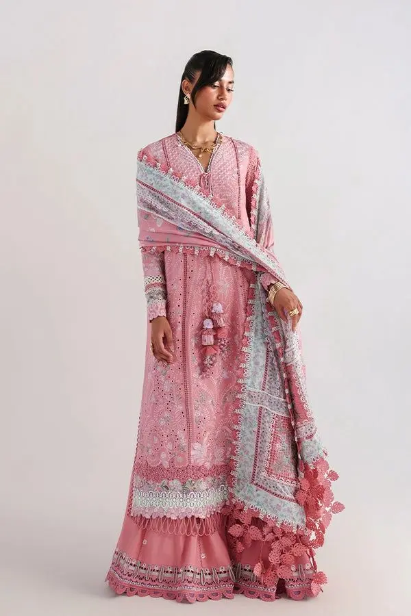 SUFFUSE LAWN